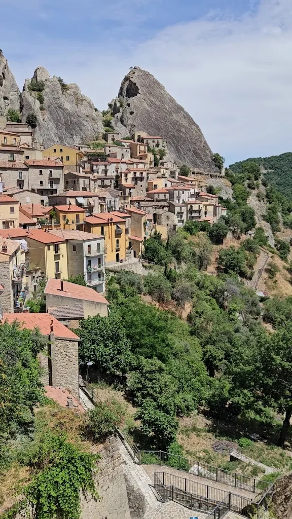 Peperusko_Castelmezzano_slider_image_2