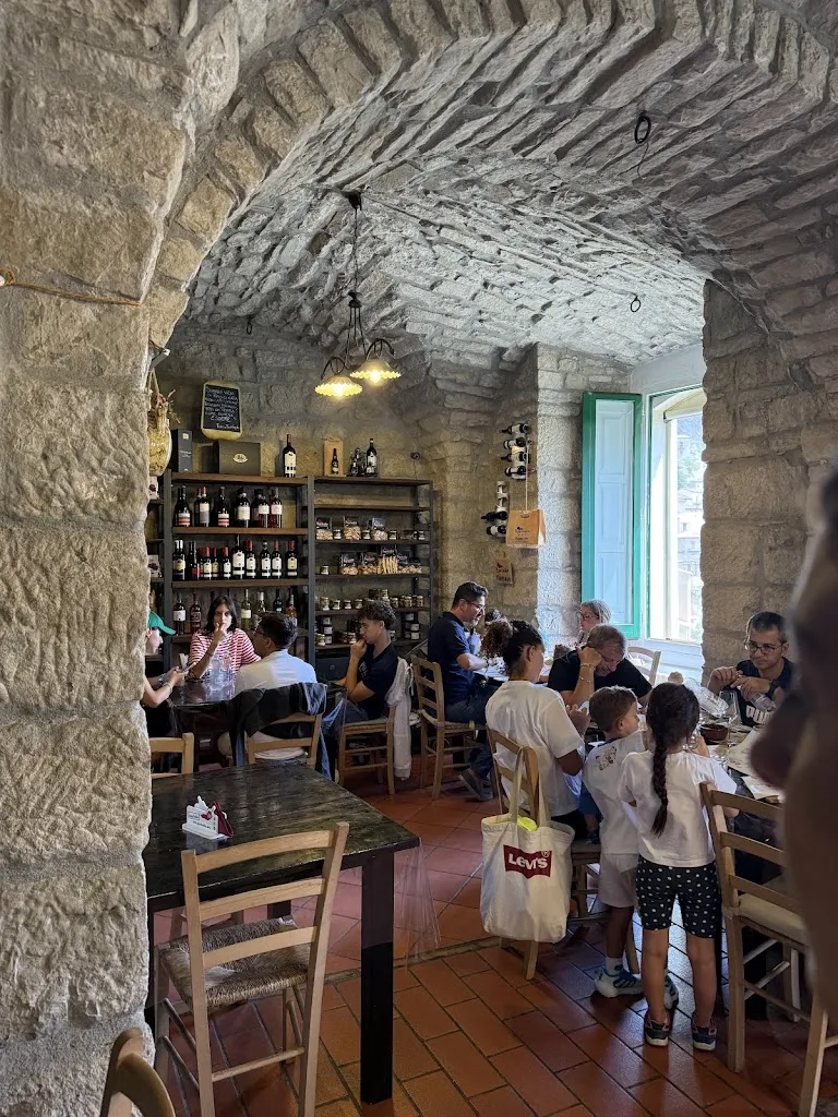 Peperusko_Castelmezzano_slider_image_3