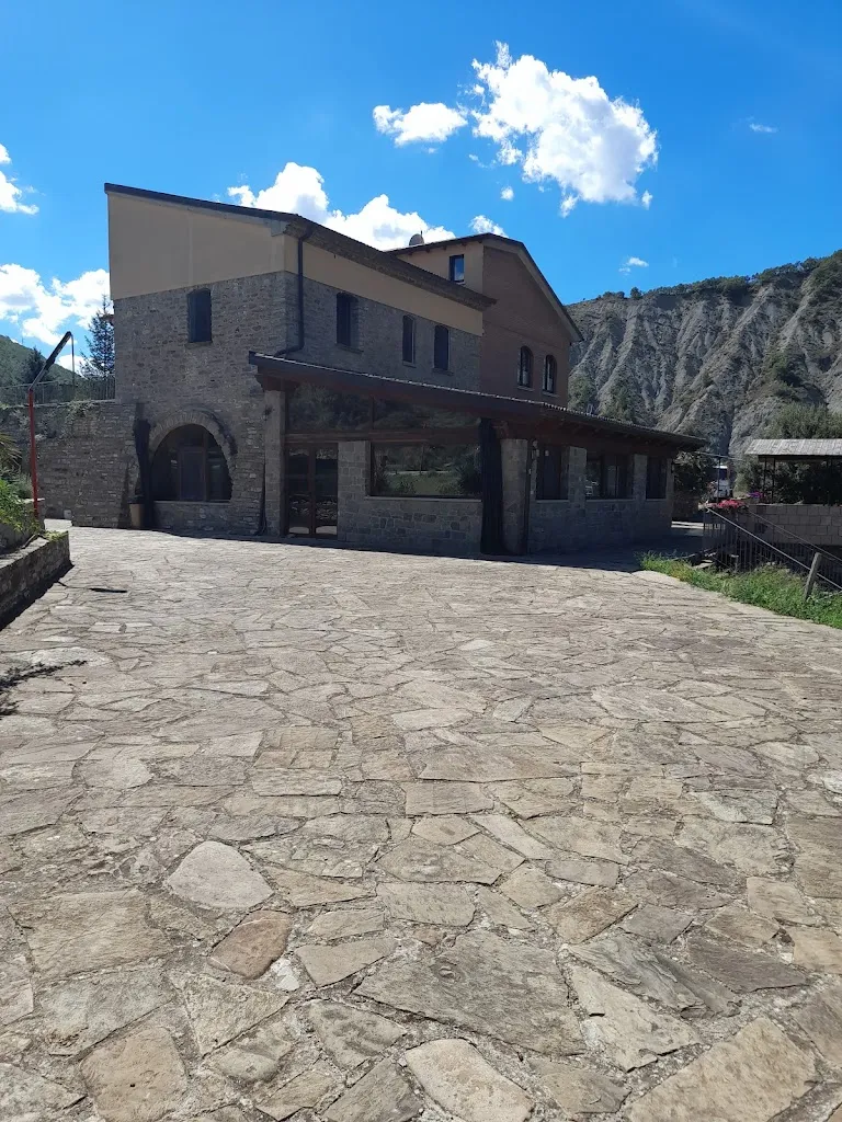 Agriturismo Il Molino Della Contessa restaurant in Castelmezzano