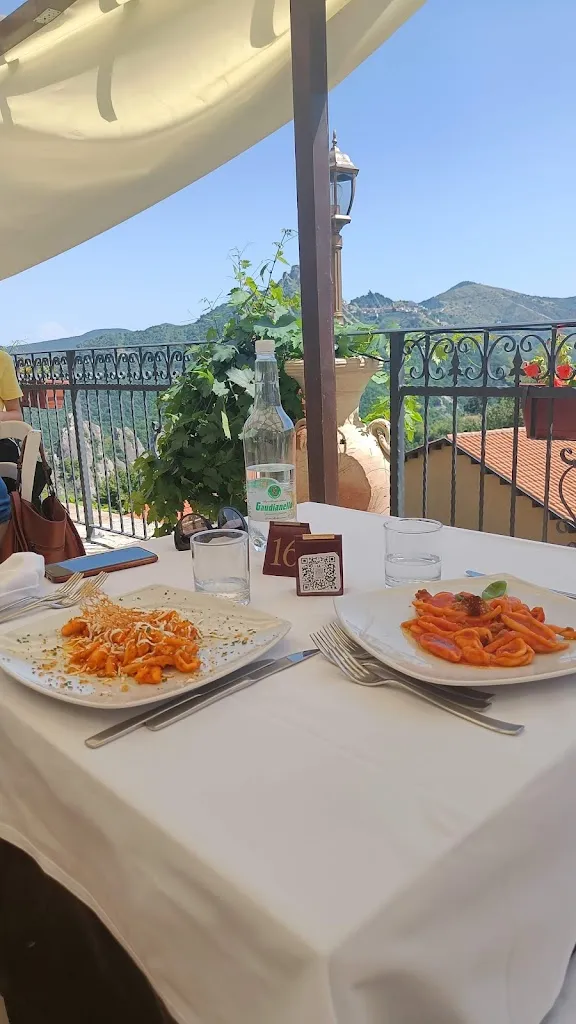 Menu_Monserrat_Castelmezzano_image_4