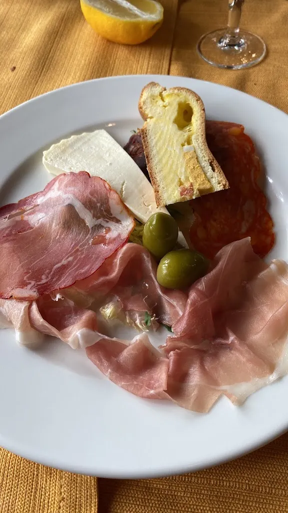 Menu_Ristorante La Grotta dell'Eremita_Castelmezzano_image_1