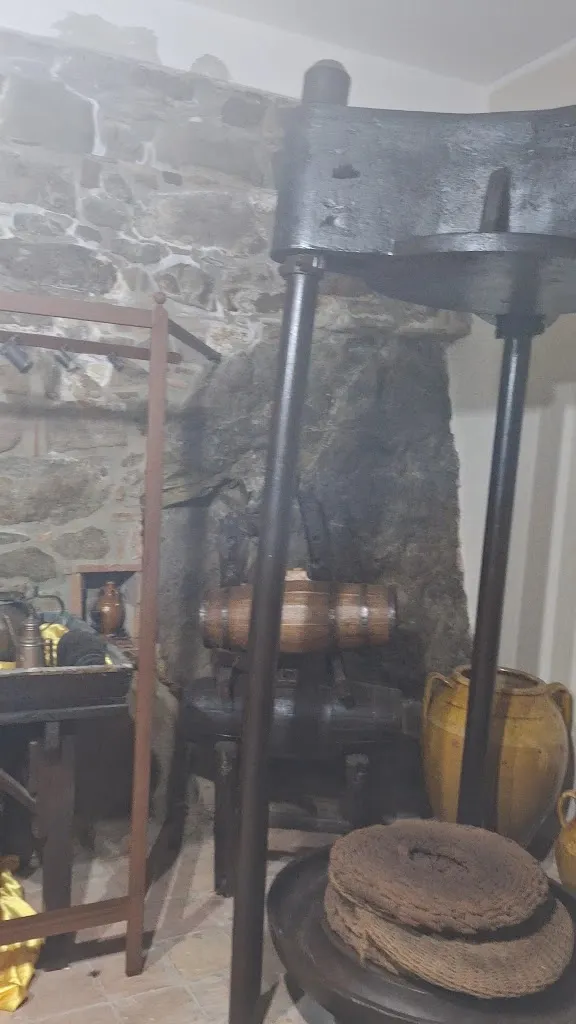 Amoreolio: esperienze e sapori dell'olio evo lucano_Colobraro_slider_image_2