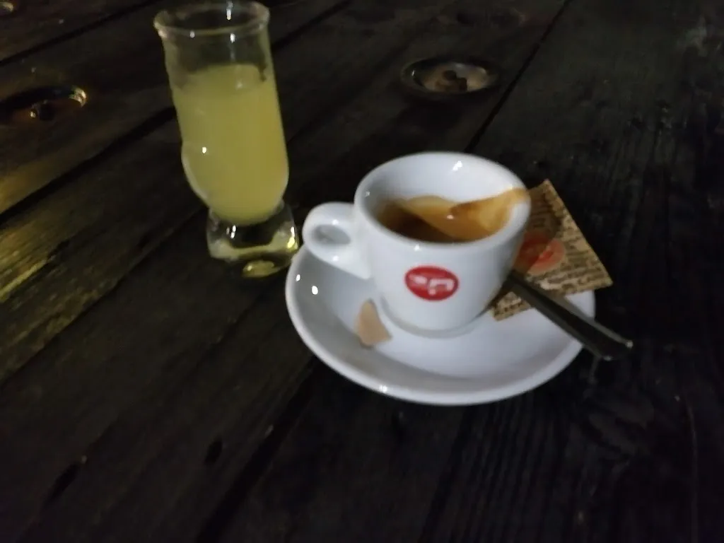 Pedro Hernández_Manhattan_Corleto Perticara_review