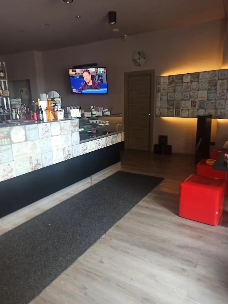 Nicola_Manhattan_Corleto Perticara_review