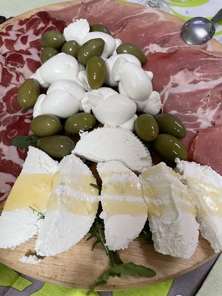 Erica Criss_Ristorante Pizzeria Da Sandro_Corleto Perticara_recensione