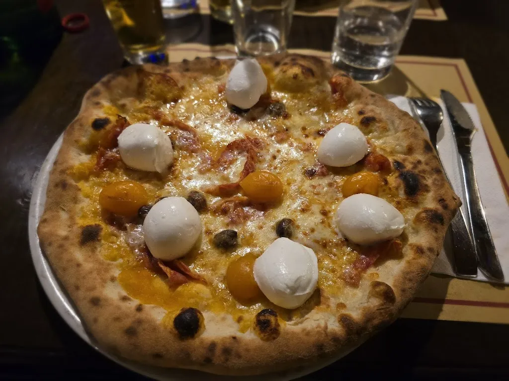 Leonardo_Pizzeria Pub Stupor Mundi_Filiano_review