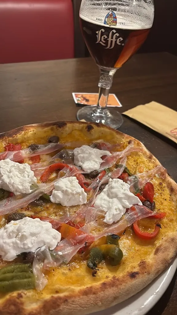 Antonio Possidente _Pizzeria Pub Stupor Mundi_Filiano_review