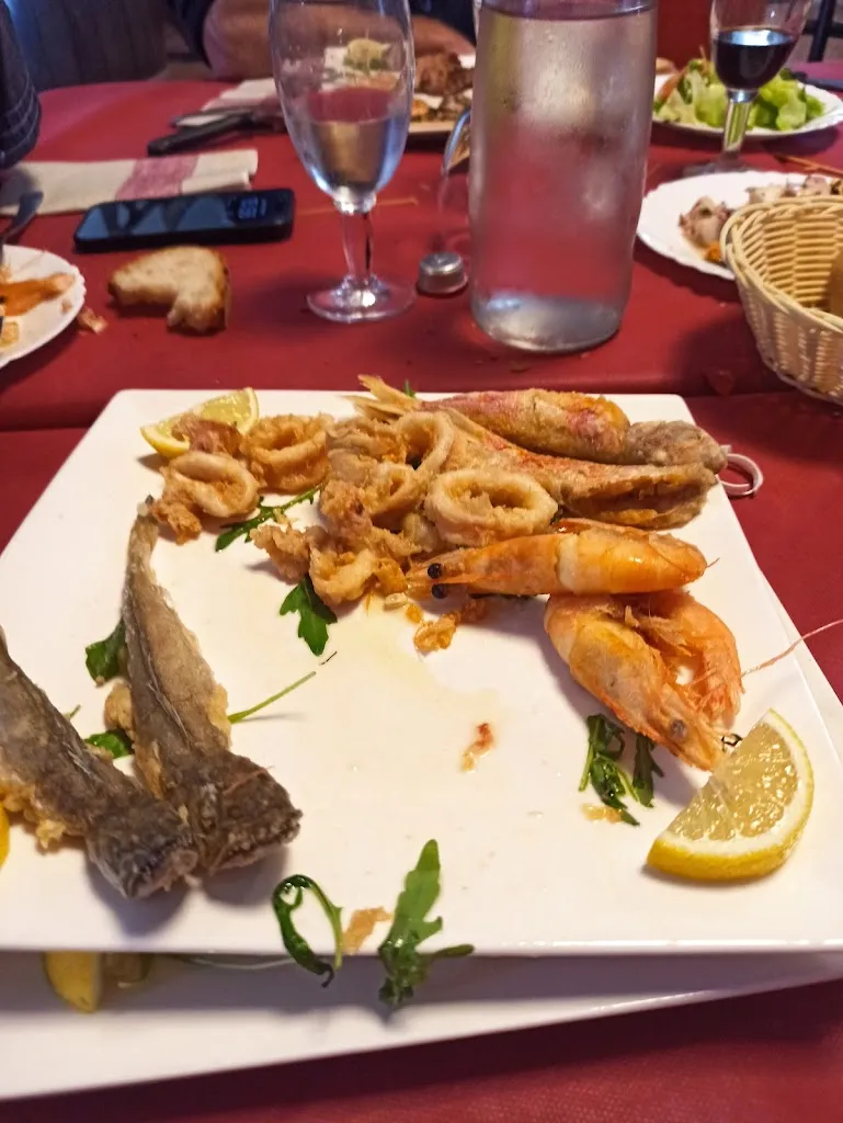 Cocoloco Pizzeria Trattoria_Filiano_slider_image_3