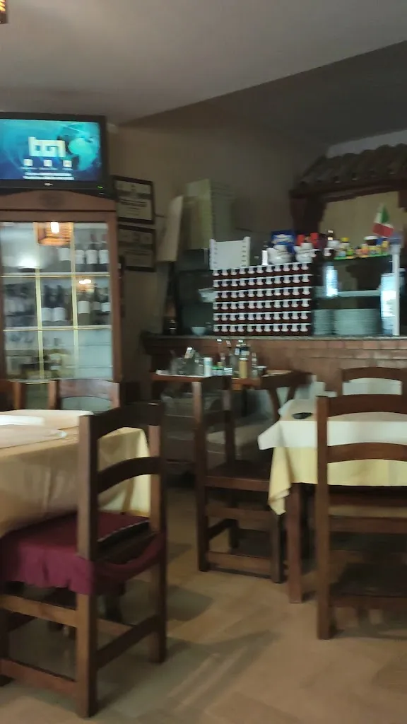 Bar -Pizzeria 
