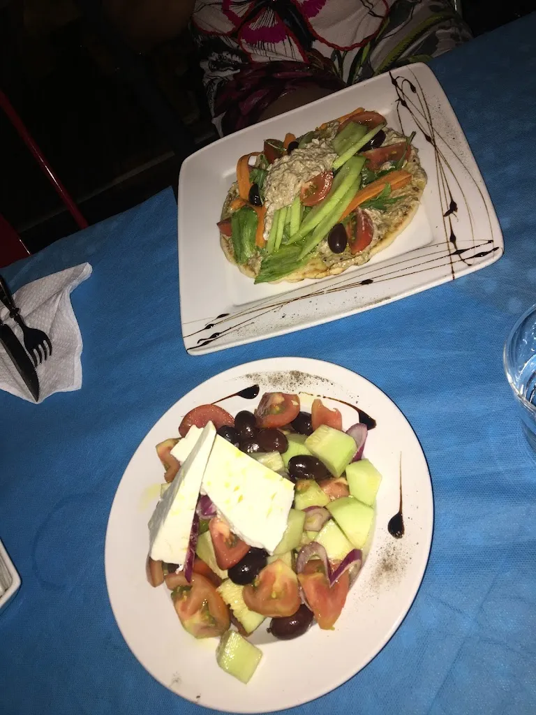 Edwin Bezemer_AMBROSIA RESTAURANT greek mediterranean bistrot_Ferrandina_review