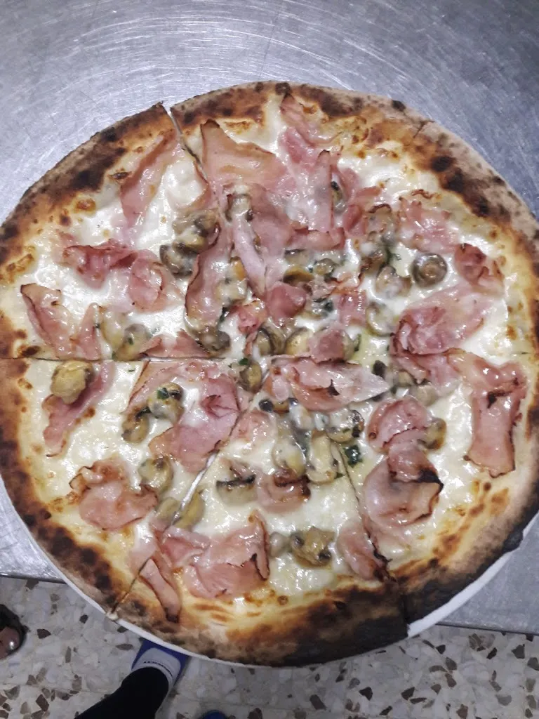 Menu_Pizzeria Desiree_Ferrandina_image_1