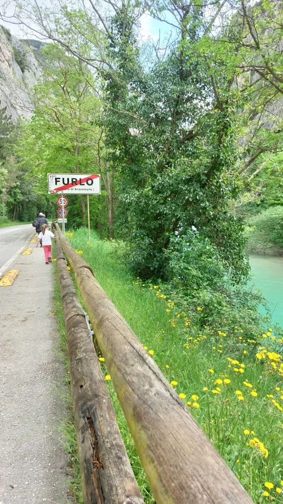 Francesca Daleno_Hotel Ristorante La Ginestra - Gola del Furlo_Ginestra_recensione