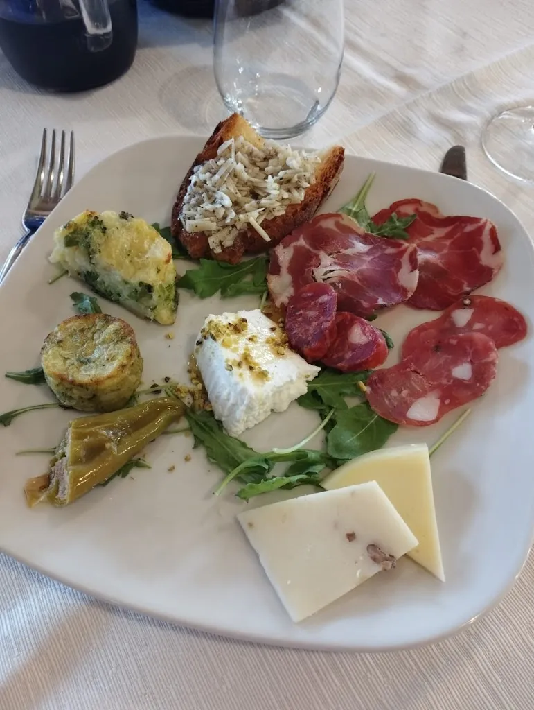 Menu_Ristorante Leukanika_Guardia Perticara_image_5