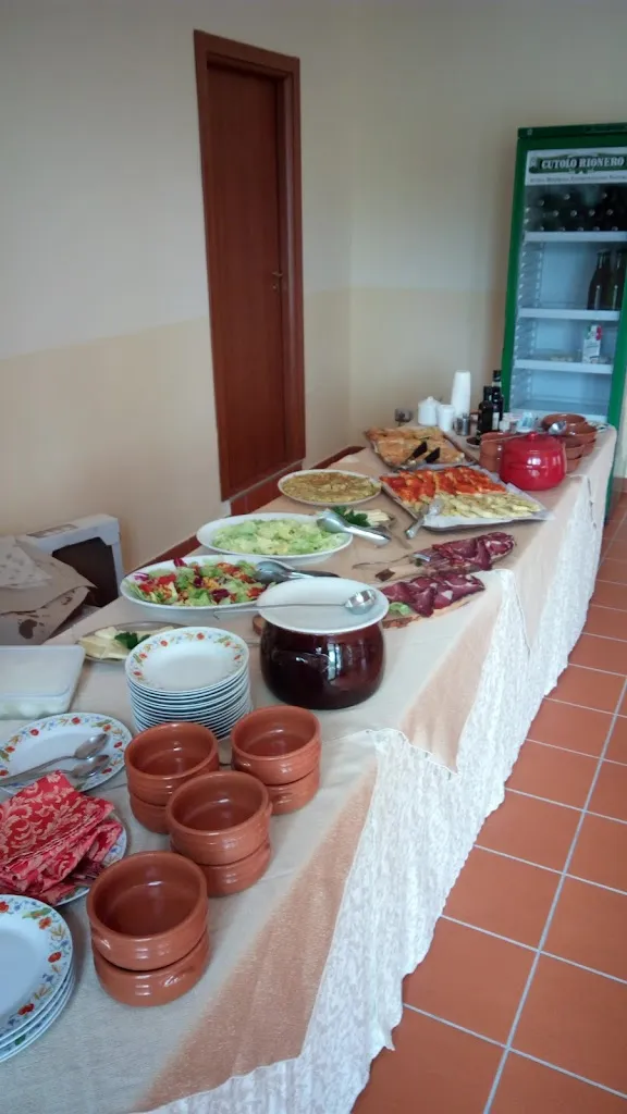 Bar Tabacchi Trattoria La Grande Quercia_Grumento Nova_slider_image_2