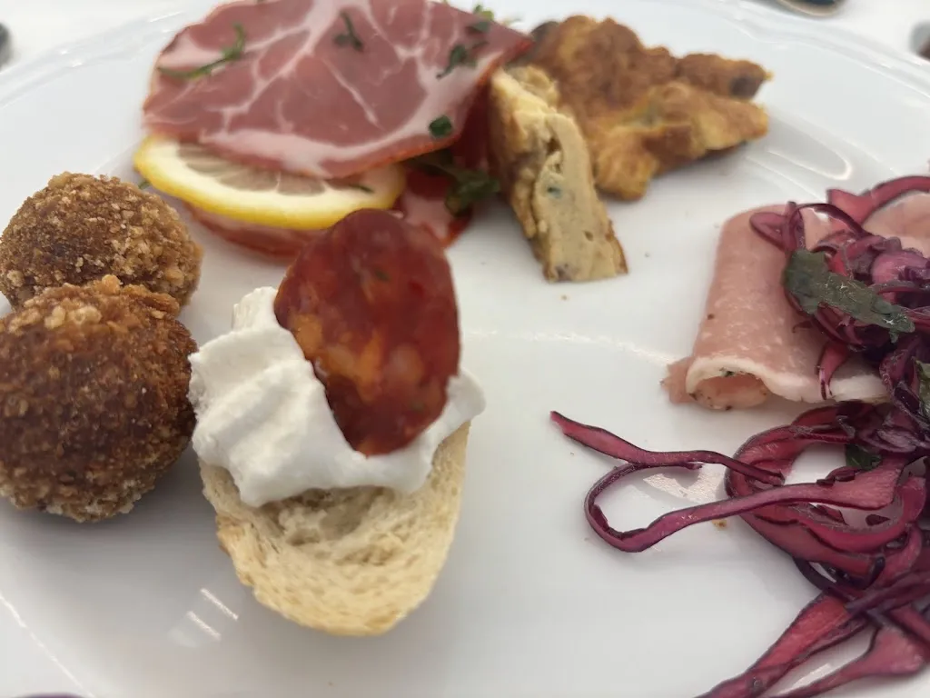 Diego Marciante_Hotel Likos_Grumento Nova_review