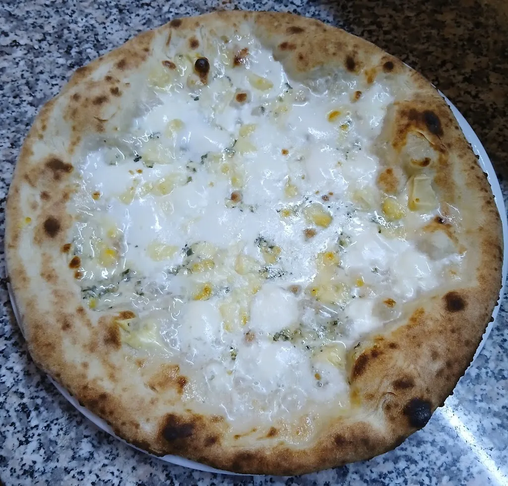 Pizzicagnolo_Genzano di Lucania_slider_image_3