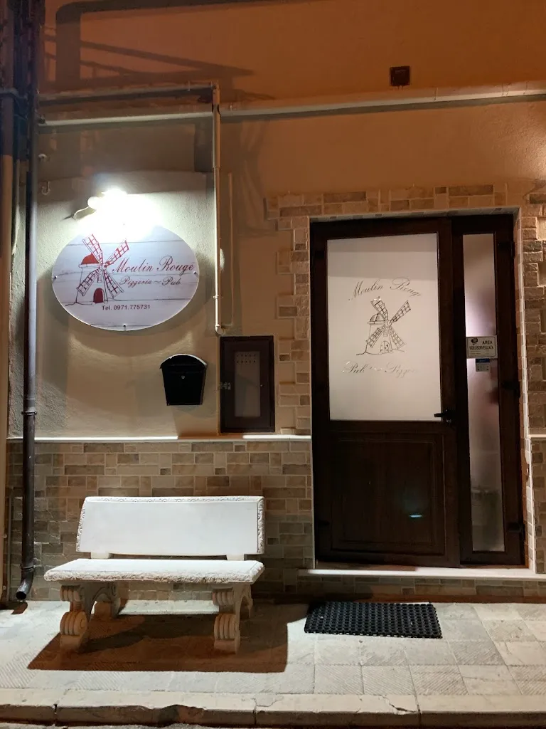 Michele Di Chito_Moulin Rouge_Genzano di Lucania_recensione