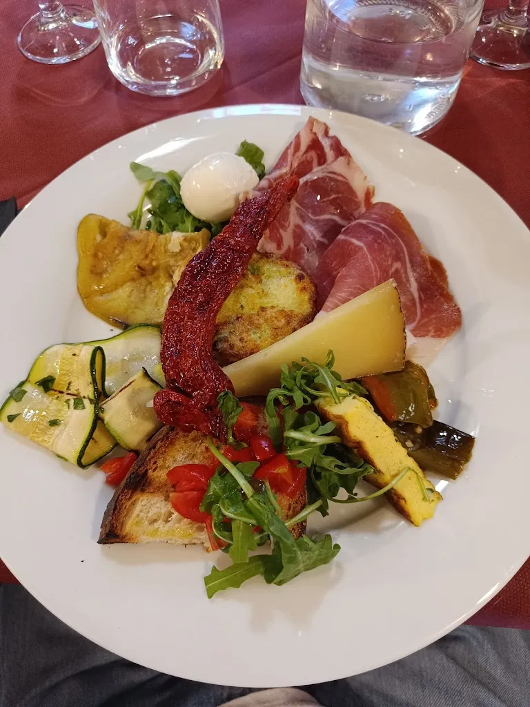 Luca Tundo_Bar Red Velvet_Genzano di Lucania_review