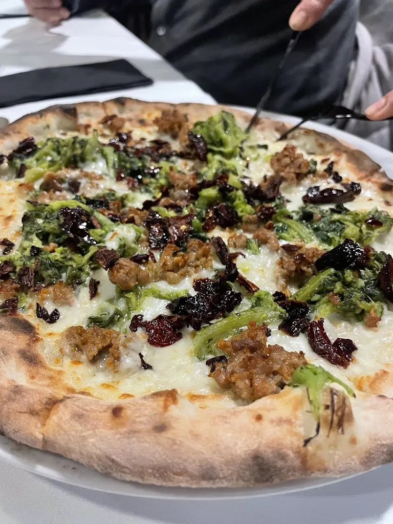 Il Pasticcio | Trattoria - Pizzeria forno a legna_La Martella_slider_image_2