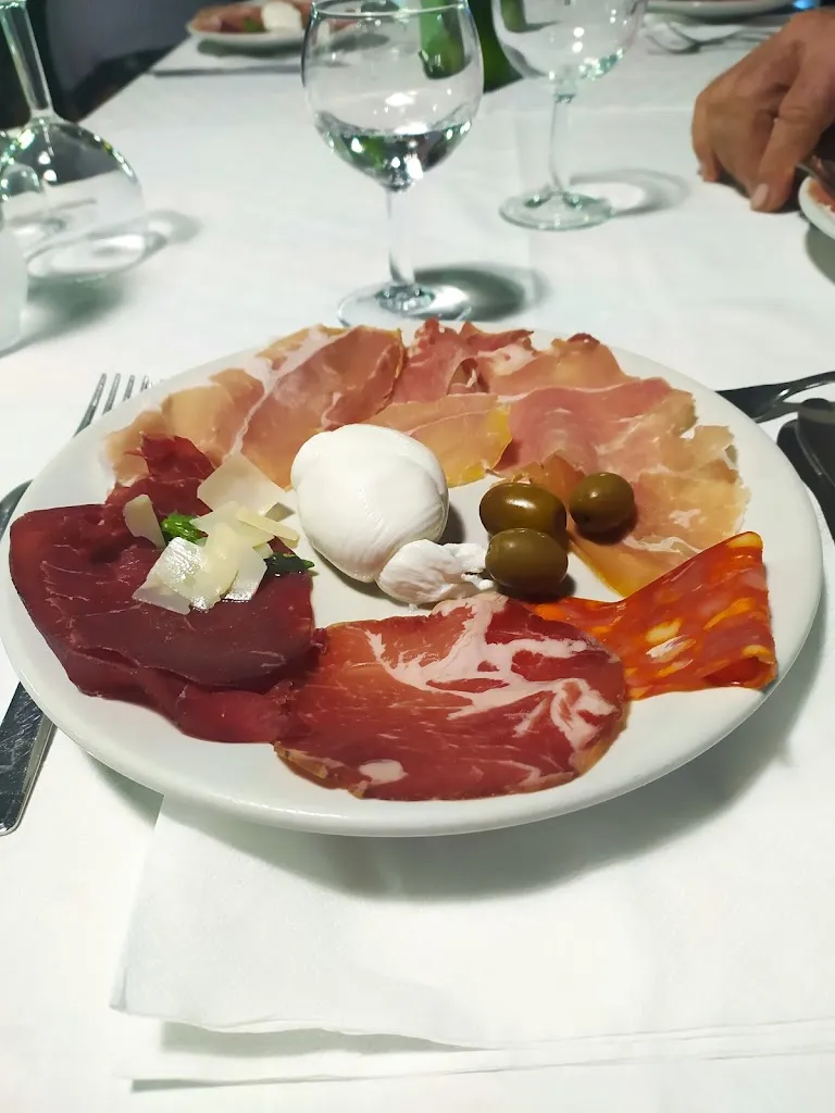 Pizzeria Ristorante Il Giardino Di Pan_La Martella_slider_image_3