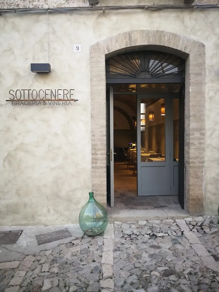 Fuoco di Vino restaurant in Irsina