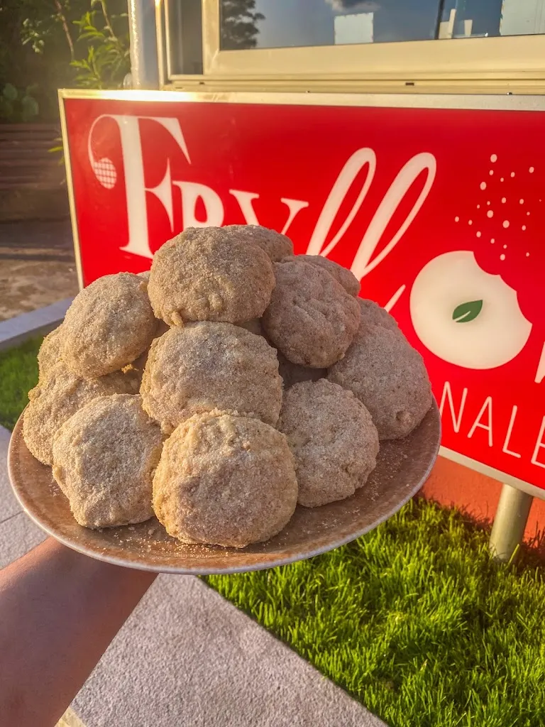 Fryllos - Rosticceria artigianale_Latronico_slider_image_2