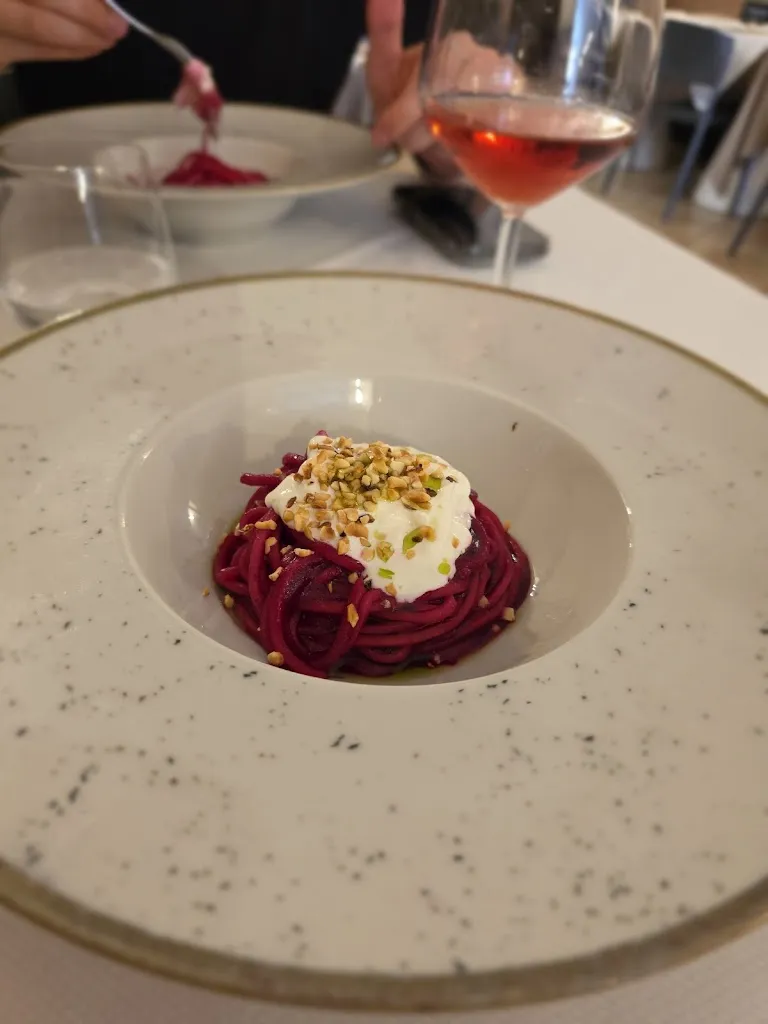 Chris Close_Casamoro_Chieti_review