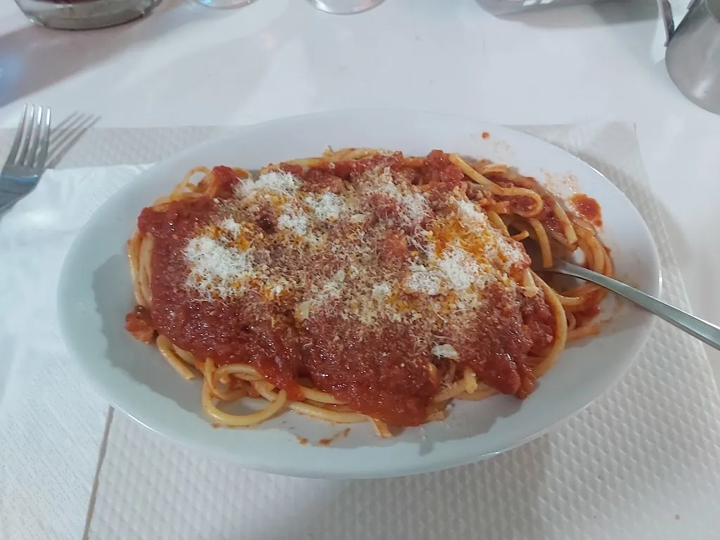 daniele eterni_Bar Italia Lauria_Lauria_review