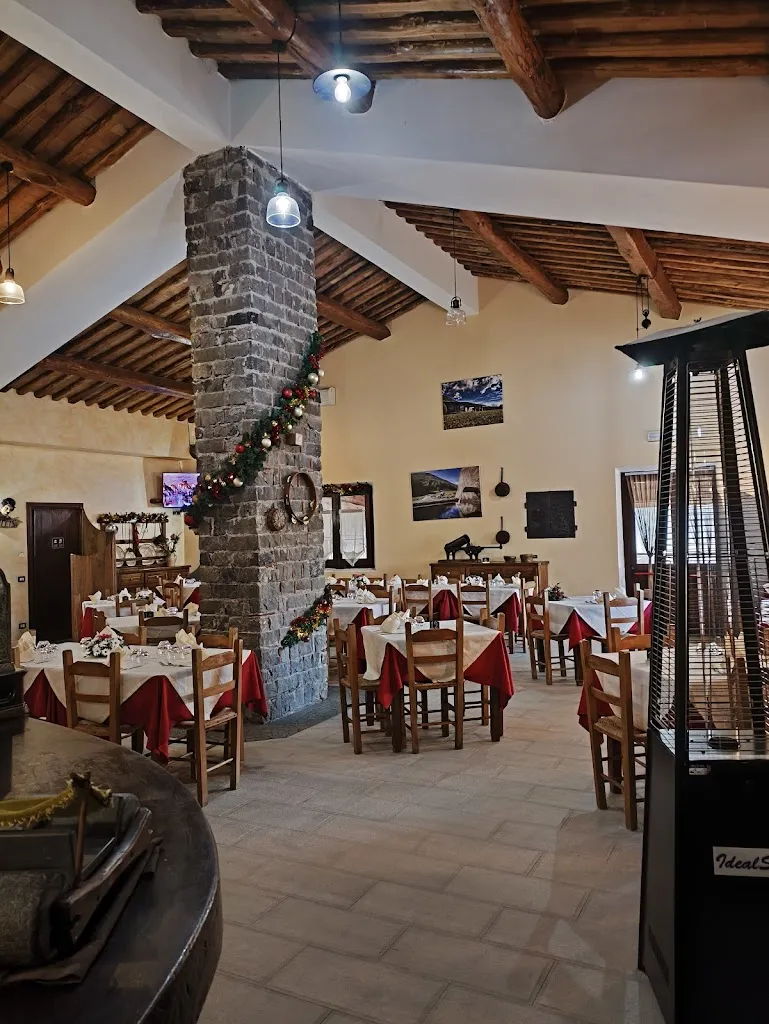 Cazzanedda | Ristorante Lauria Agriturismo tipico Pollino_Lauria_slider_image_1