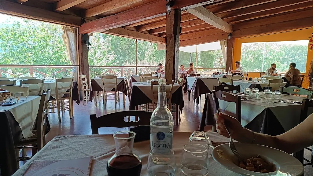 Cazzanedda | Ristorante Lauria Agriturismo tipico Pollino_Lauria_slider_image_3