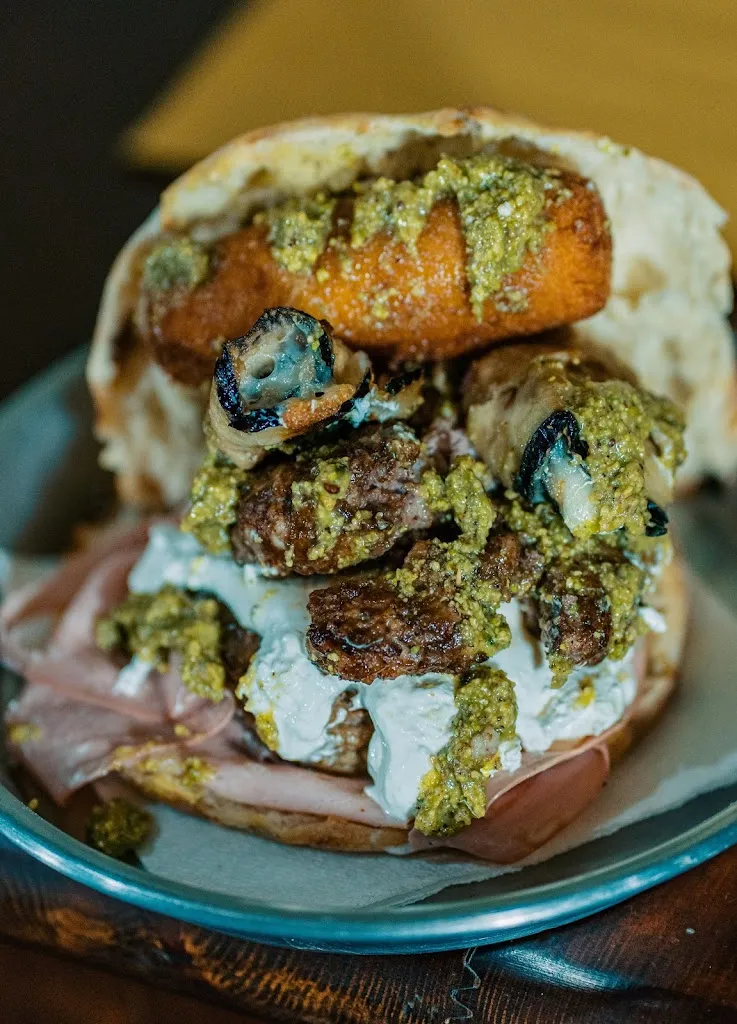 MALÙ Pizzeria-Rosticceria_Lagonegro_slider_image_3