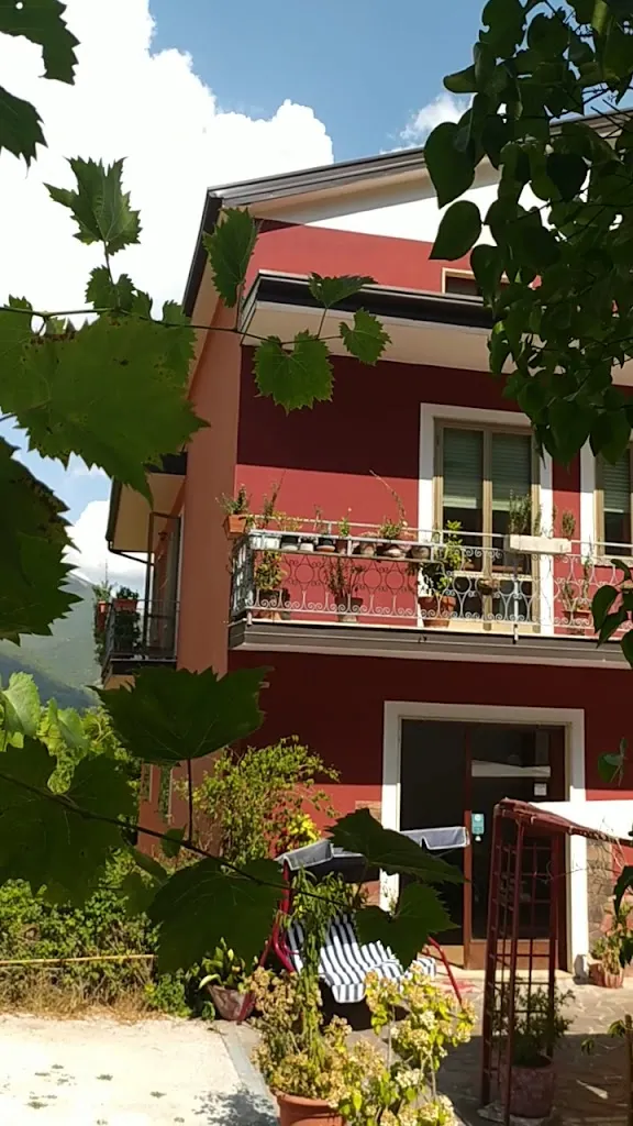 Albergo Ristorante La Casina Rossa_Lagonegro_slider_image_1