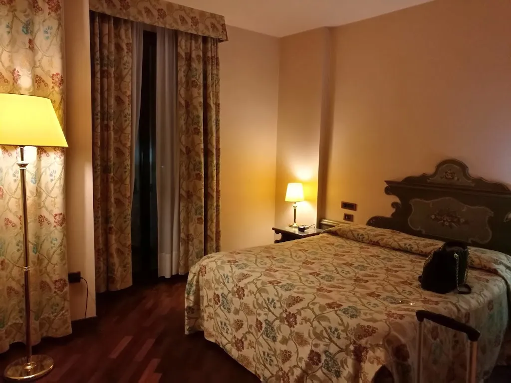 Hotel San Nicola_Lagonegro_slider_image_2