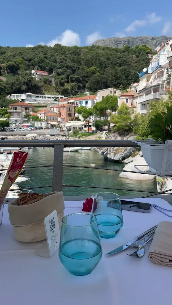 Tre Nodi- Ristorante sul Porto di Maratea_Maratea_slider_image_2