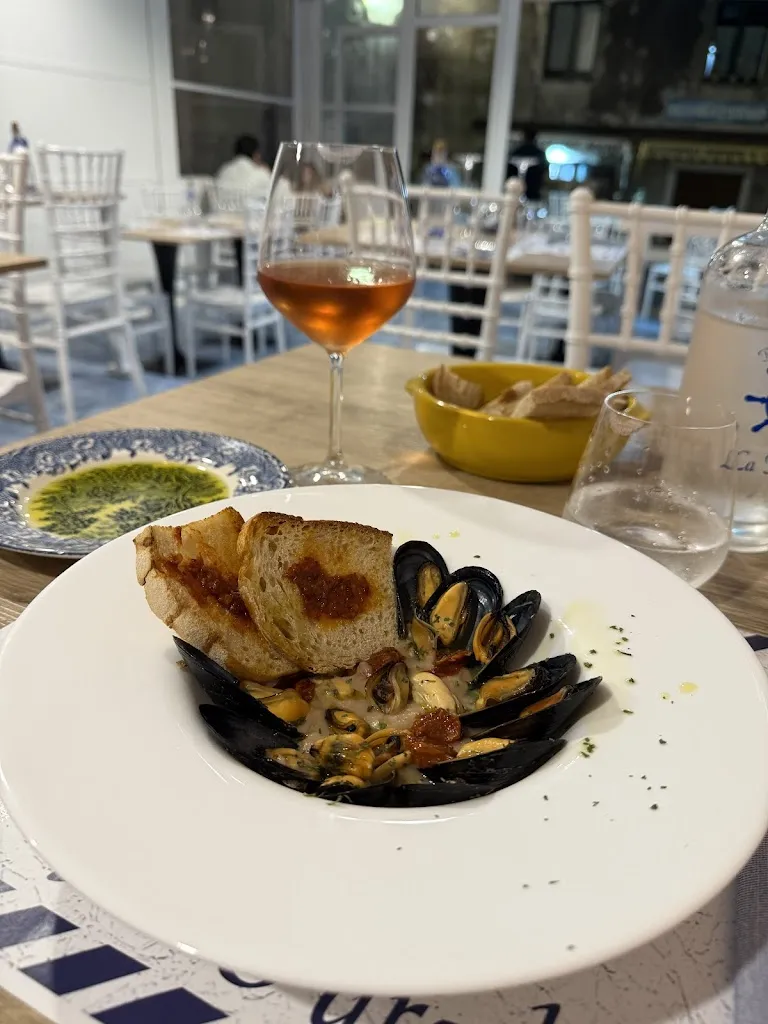 Mariangela #Getinshapebyiula_La Parada del Mar_Maratea_review