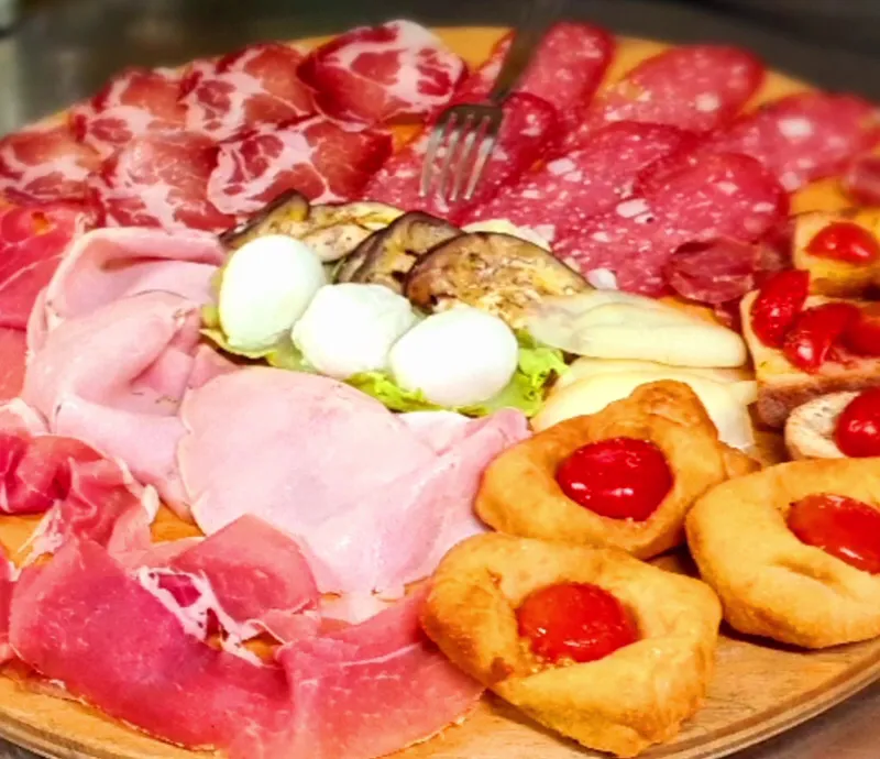 LA RUSTICA pizzeria & ristorante_Lavello_slider_image_2