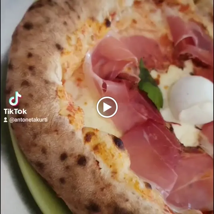 Queen Ristorante & Pizzeria_Lavello_slider_image_2