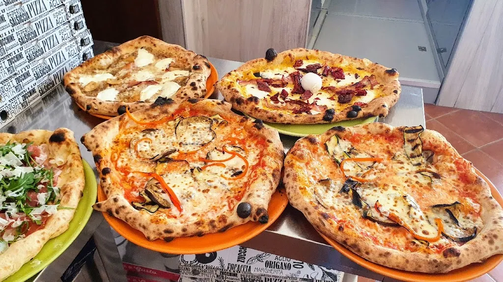 Queen Ristorante & Pizzeria_Lavello_slider_image_3