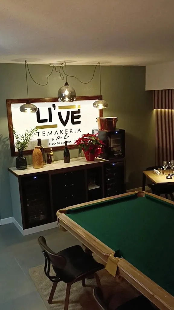 LiVe Sushi Bar_Lido_slider_image_2