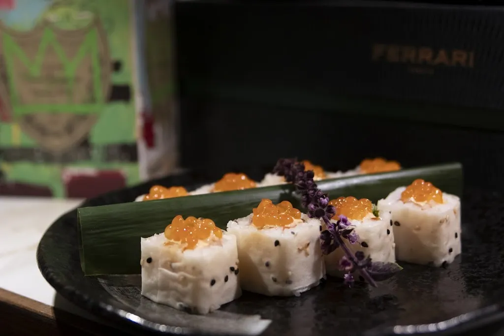 LiVe Sushi Bar_Lido_slider_image_3