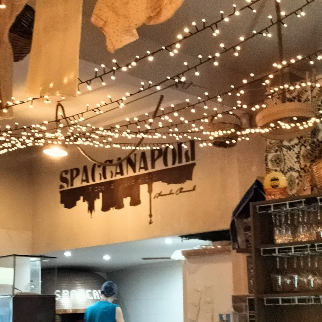 Spaccanapoli Chieti restaurant in Chieti