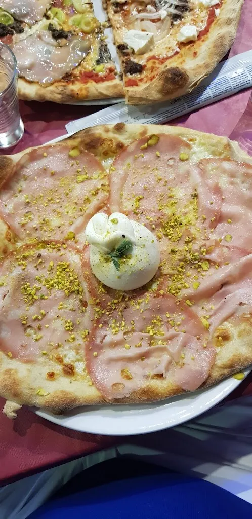 Menu_Pizzeria La Taverna_Lido_image_6