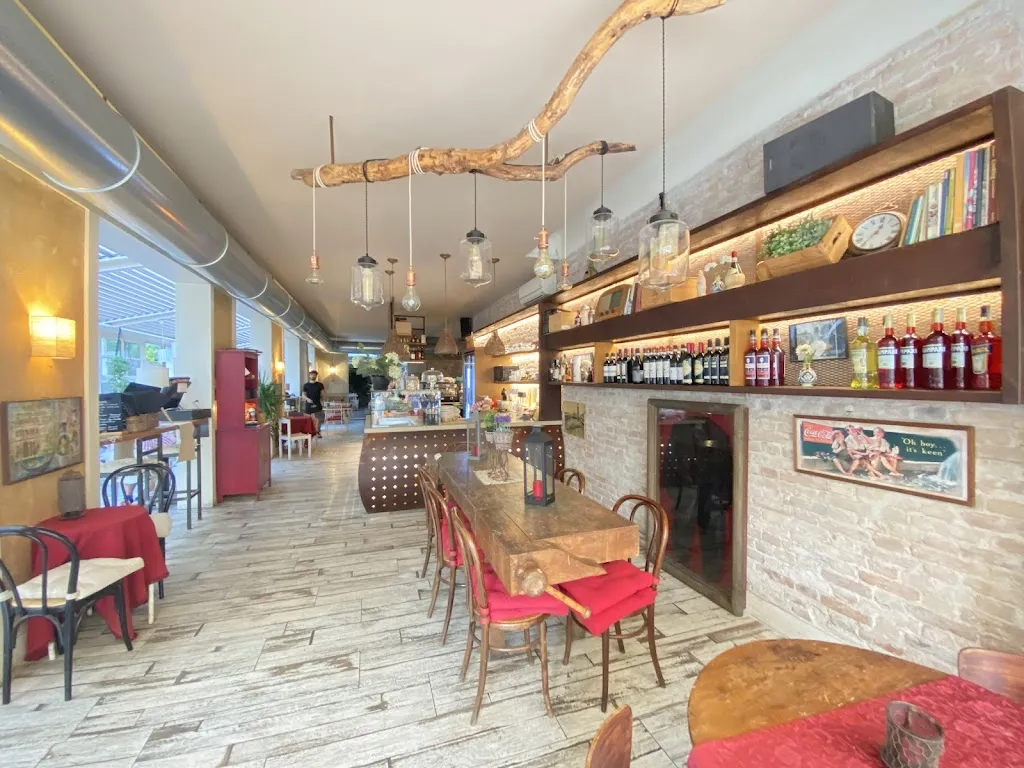 Ristorante " Roxy Bar" restaurant in Lido