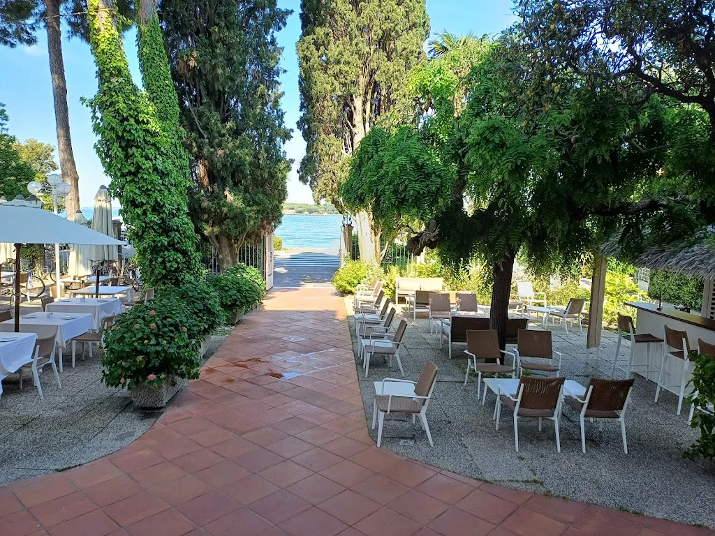Christina Walker_Hotel Villa Mabapa_Lido_review