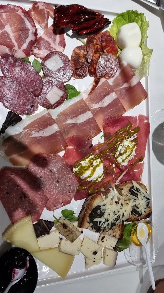 Menu_Restaurant Pizzeria Senso Unico_Marsicovetere_immagine_9