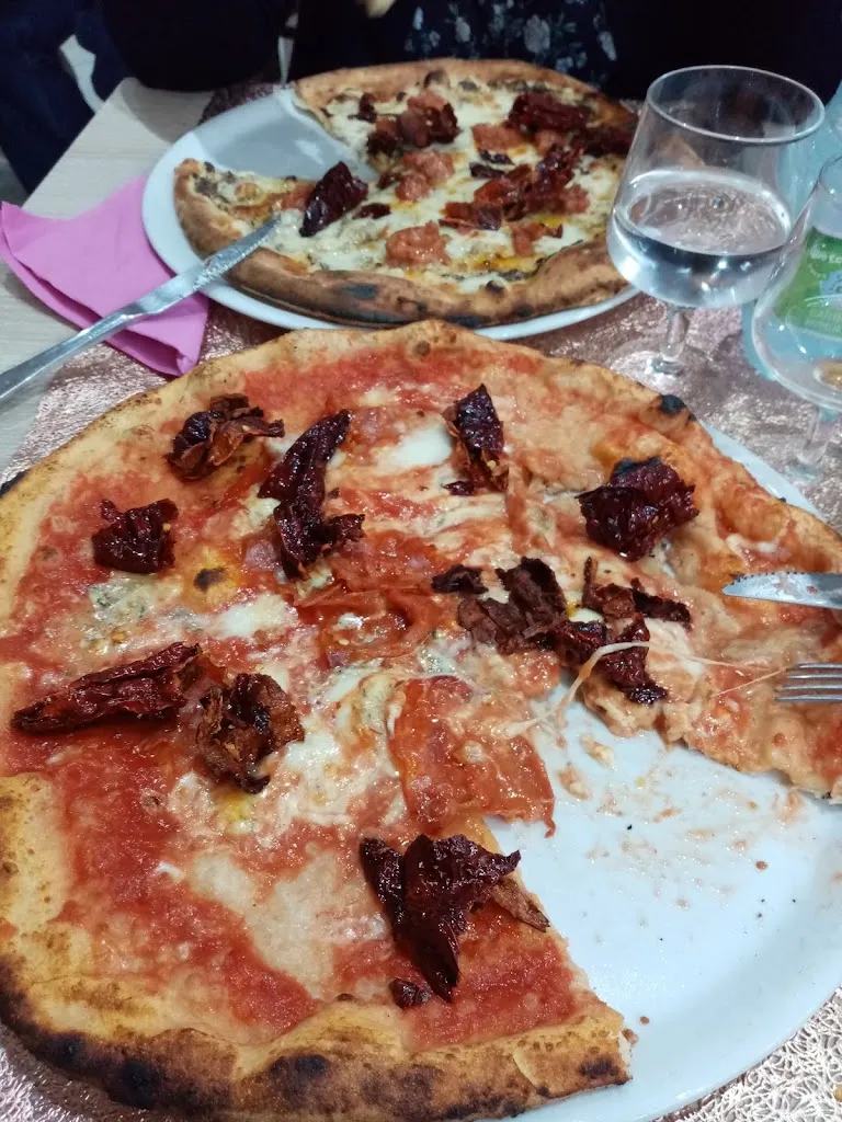 Francesco Gerardi_Pizzeria Da Franco_Marsicovetere_review