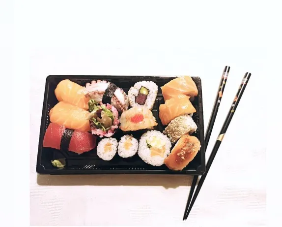 Menu_Phoenix food & drink_Marconia_imagen_1