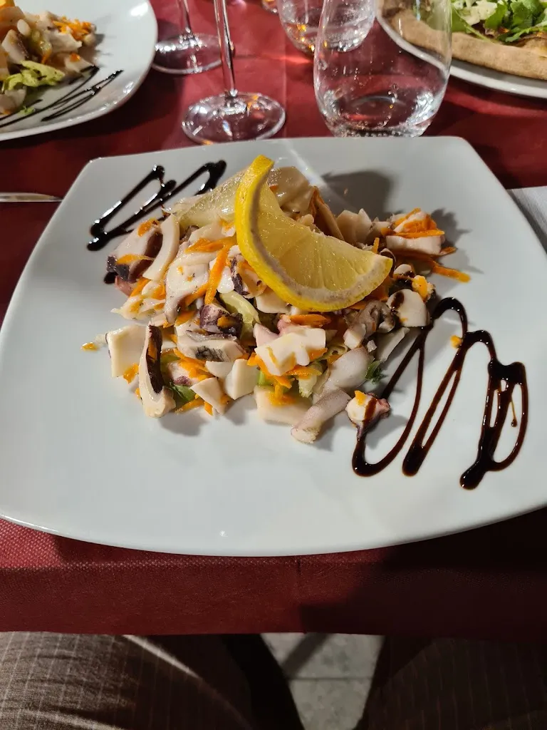 Menu_Phoenix food & drink_Marconia_imagen_3