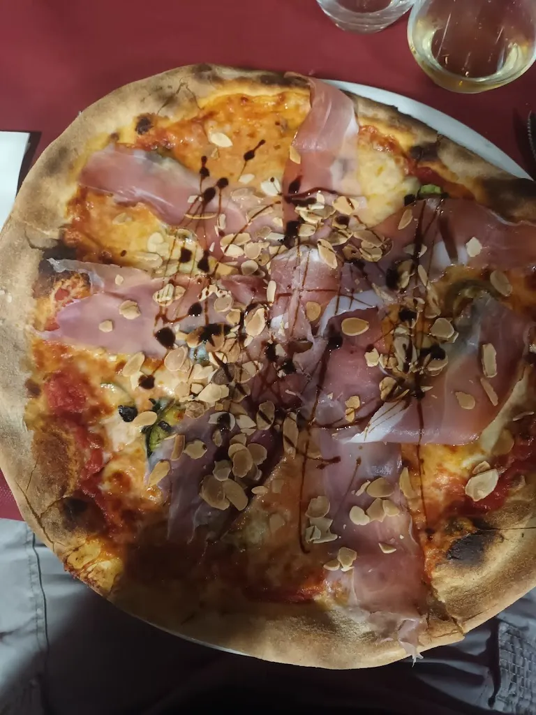 Maurizio Piromalli_Phoenix food & drink_Marconia_reseña