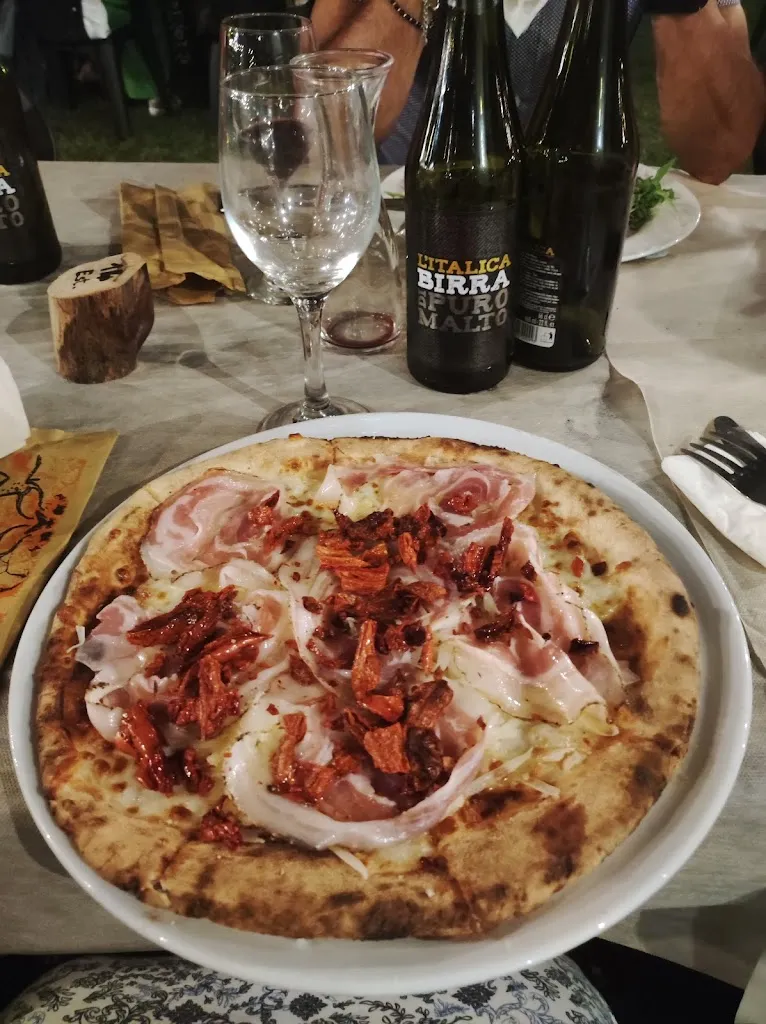 Elvira Di Stefano_La Locanda Sul Fiume Vecchio_Marconia_review